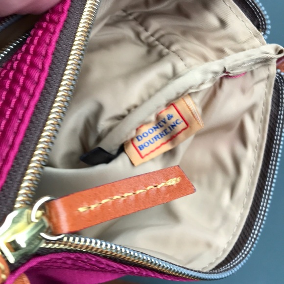 Dooney & Bourke - Picture 8 of 8